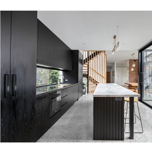 Gray and Black Kitchen: A Modern and Timeless Combination插图4