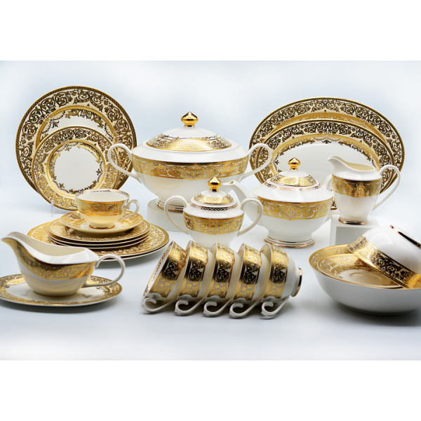 Eco-Friendly Gold Tableware: A Trendy Choice in 2025