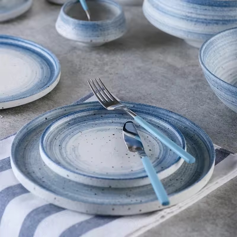 porcelain tableware