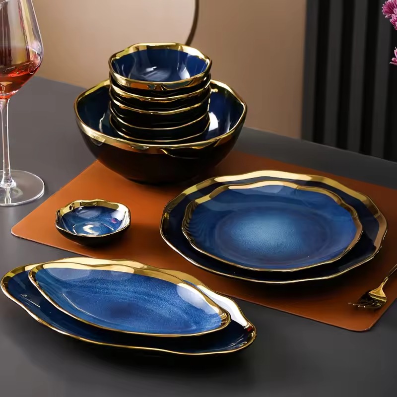 holiday tableware